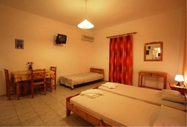 Antonio Studios Naxos City Pokoj fotografie